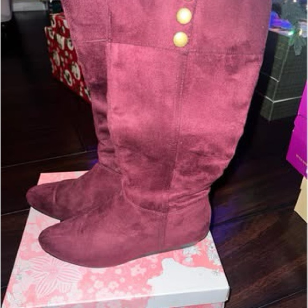 4 Boots Bundle - image 2